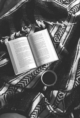 9 книг, которые читаются за 1 ночь. Представляем подборку книг,