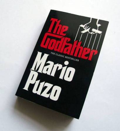 Автор Марио Пьюзо Название Крестный отец Роман, опубликованный в 1969 году, вознес Марио Пьюзо на вершину американского литературного