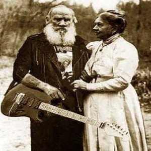 Нет ничего скучнее школьного учебника по русской литературе. Все