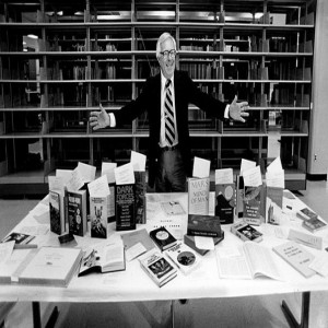 Нет, нет, книги не выложат вам сразу всё, чего вам хочется. Ищите